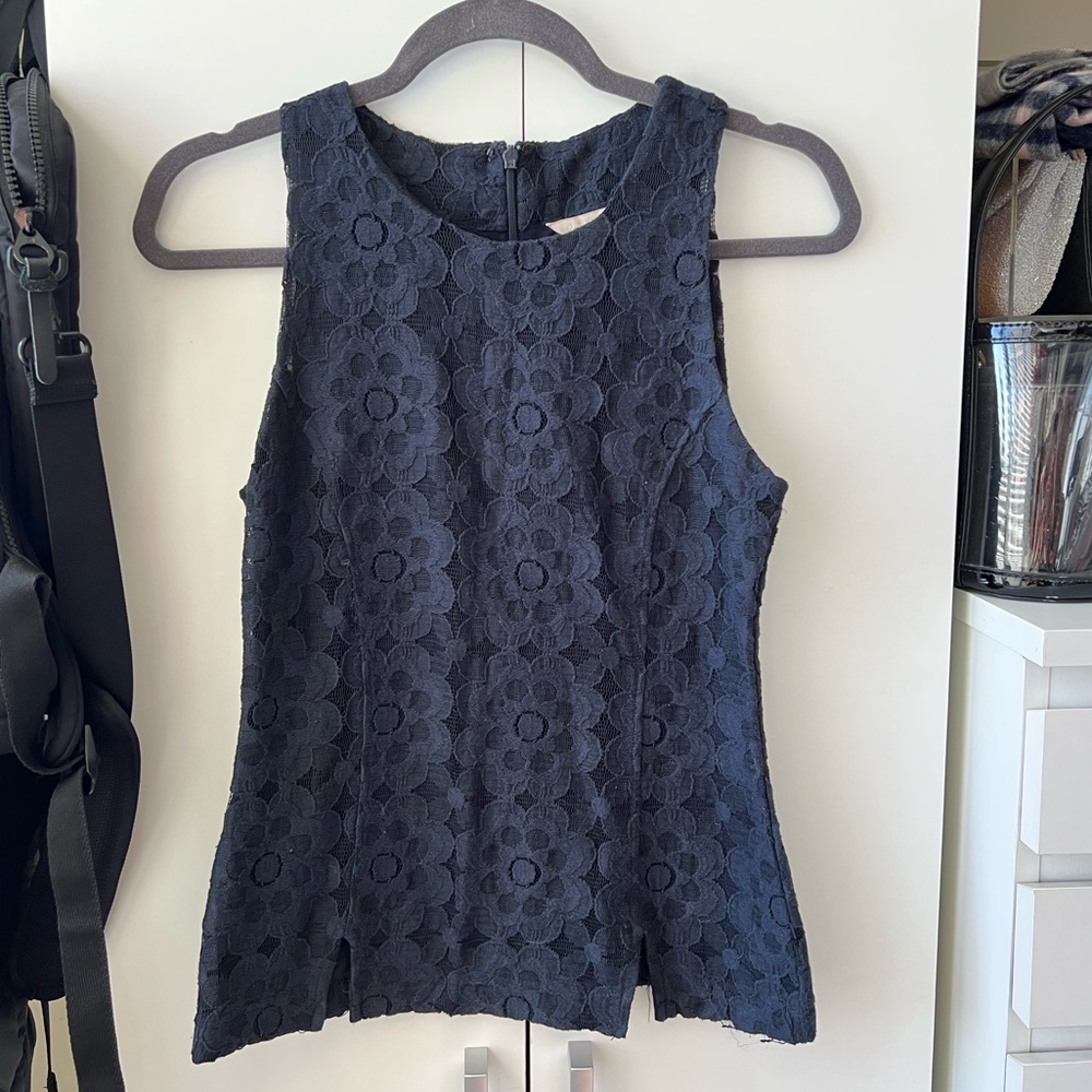 Banana Republic Navy Blouse Tank Top - Size 2 - floral design
